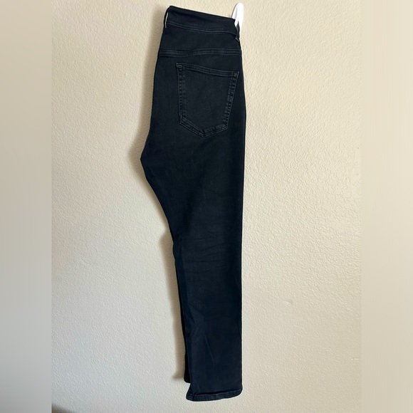 C’est Normal Jeans - Picture 3 of 4